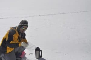 Collecting snow samples to analyze black carbon deposition on Rikha Samba (Photo: Chytapten Sherpa/ Expedition team)