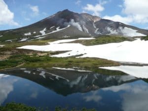 Fig. 2: Alpine landscape of Daisetsuzan National Park in late June (Photo: TW)